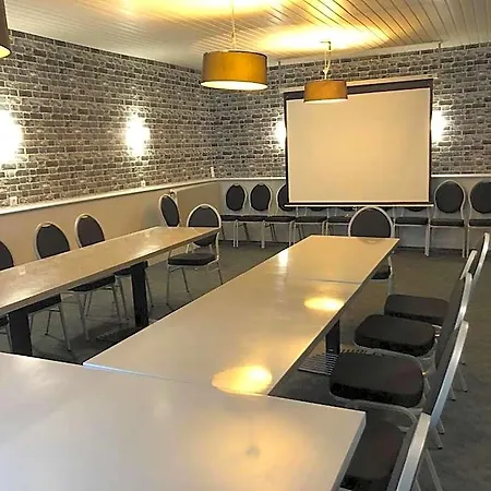 Appartement Annexe Beverl'Inn מלון דירות