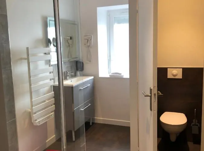 מלון דירות L' Annexe Beverl'inn 4*